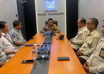 Tim Pembina Samsat Tulungagung Gelar Rapat Koordinasi  Untuk Tingkatkan Layanan.