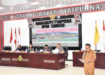 Pemkab Samosir Bersama DPRD Bahas LKPJ 2023, Wabup Martua Sitanggang Sampaikan Nota Pengantar