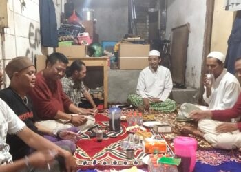 Sholawatan Mabuk Sholawat di Hadiri Komunitas Kopi Bundar, Wujud Cinta Kepada Nabi Muhammad SAW