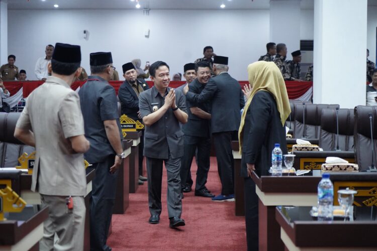 Penjabat Bupati Pringsewu Sampaikan Ranperda Pertanggungjawaban APBD