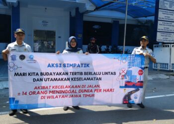 Jasa Raharja Surabaya Gelar Aksi Simpatik Sebagai Upaya Pencegahan Kecelakaan dan Fatalitas Korban Laka Lantas