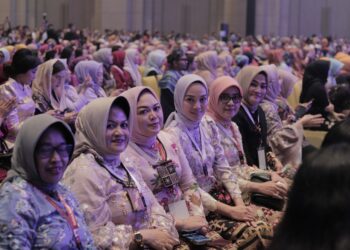 Pj. Ketua Dekranasda Kabupaten Pringsewu Hadiri Pembukaan HUT Dekranas ke-44 yang Dibuka oleh Ibu Iriana Jokowi