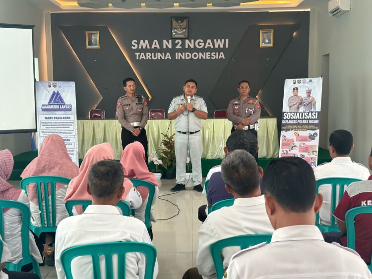 Ajak Guru Berperan Aktif Beri Pesan Keselamatan Berlalu Lintas, Jasa Raharja Ngawi Laksanakan Kegiatan Pengajar Peduli Keselamatan Lalu Lintas