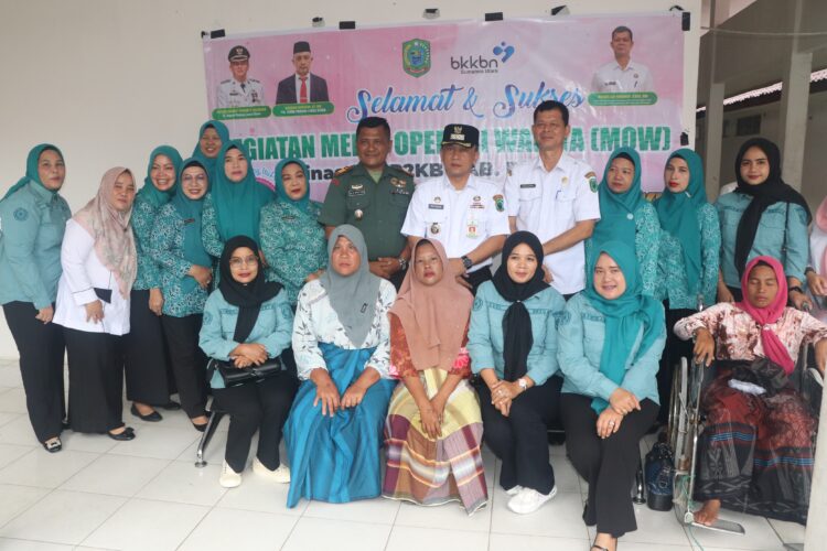 Pj.Bupati Paluta Meninjau Pelayanan KB Medis Operasi Wanita (MOW) di RSUD Gunungtua Aek Haruaya