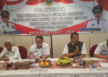 Pemdes Ciadeg, Kecamatan Cigombong Lantik dan Kukuhkan 45 Ketua RT dan 14 Ketua RW Periode 2024-2029