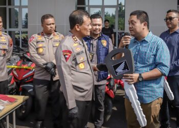 Irjen Pol Ahmad Luthfi; Polda Jateng Ungkap Kasus Penadahan Motor Transnasional