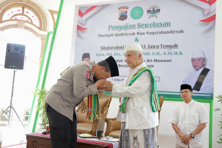 Kapolda Jateng; Jadi Polisi Bukan Sekedar Profesi, Namun Salah Satu Jalan Untuk Mengabdi