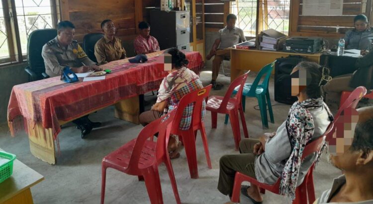 Sat Binmas Polres Samosir Mediasi Saudari Kandung Terkait Sengketa Mengusahai Lahan