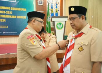 Ketua Kwarcab Banyumas Lantik Rektor UIN Saezu Sebagai Ketua Mabigus