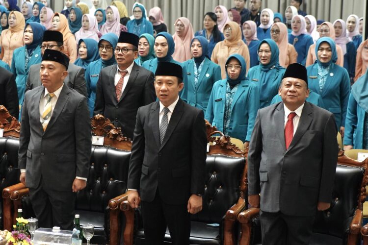 Pj.Bupati Pringsewu Hadiri Pelantikan Pj.Bupati Mesuji dan Tubaba