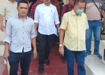 Wartawan dan LSM Datangi kantor Polres Metro Bekasi, Desak Tuntaskan LP Kasus Intimidasi Terhadap Salah Satu Anggota Wartawan Pirlen Sirait