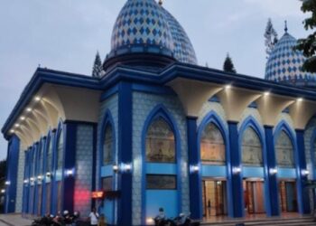 Mesjid Jami Biru Yang Sering Disebut Mesjid SBY Menjadi Tempat Pavorit Para Jema’ah