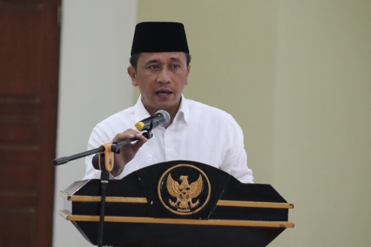 Pj.Bupati Paluta Menepung Tawari dan Melepas Keberangkatan 191 Jemaah Calon Haji