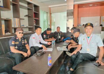 Jurnalis Sebagai Partikel Bebas dalam Framing Self Censorship Dan Kemitraan Lembaga Profesi Sebagai Sinergitas Positif