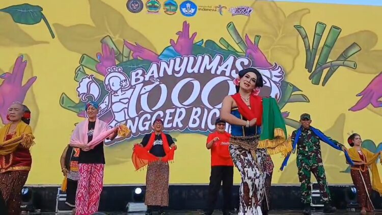 Banyumas 10 Ribu Lengger Bicara, Terselengara Lancar