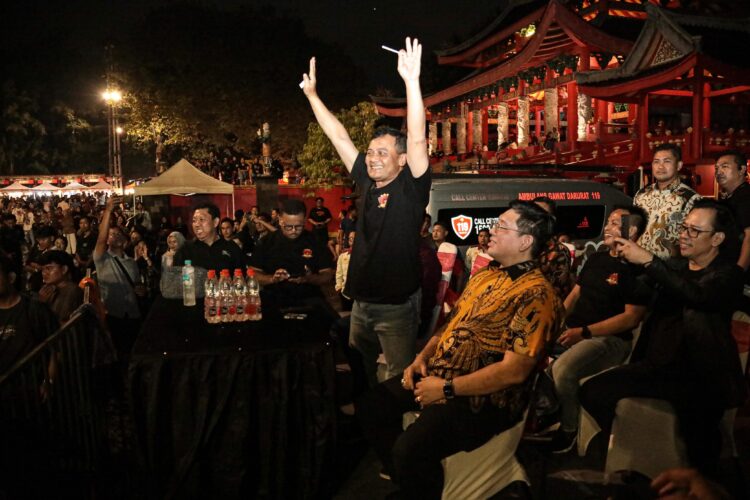 Irjen Pol Ahmad Luthfi Peduli Seniman; Bermusik Bisa Bawa Kedamaian Aman Nyaman Di Masyarakat