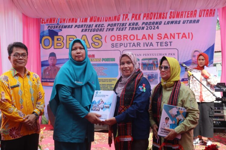 Tim Monitoring TP PKK Provinsi Sumatera Utara mengunjungi Kabupaten Padang Lawas Utara dalam Rangka Monitoring Desa Binaan