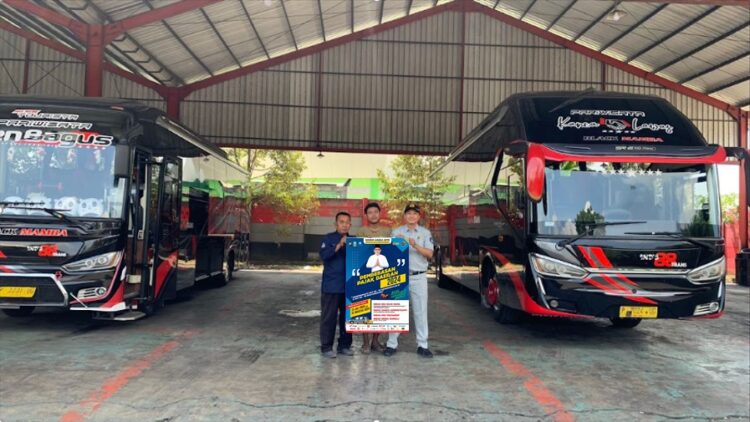 Jasa Raharja Jember Melakukan CRM dan Sosialisasi Program Penghapusan Denda Pajak Kendaraan di Perusahaan Otobus