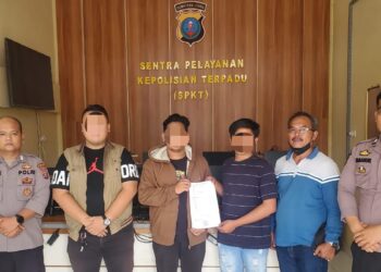 Dipicu Karena Tersinggung Di Lokasi Hiburan Malam, Dua Orang Laki-laki Dimediasi di SPKT Polres Samosir