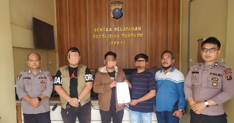Dipicu Karena Tersinggung Di Lokasi Hiburan Malam, Dua Orang Laki-laki Dimediasi di SPKT Polres Samosir