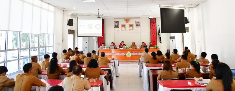 Pemkab Samosir bersama KPK RI Menggelar Rakor Evaluasi dan Tindak Lanjut Pembangunan Sistem Pencegahan Korupsi di Kabupaten Samosir.