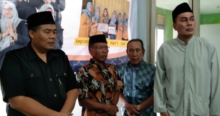 Pedagang Pasar Klender SS, Adakan Santunan Anak Yatim 275, Lansia & Duafa 65, 10 Muharram 1446 Hijriah