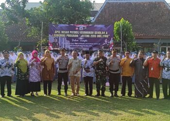 Polres Purbalingga Gelar Apel Besar PKS dan Peluncuran Program Jateng Zero Bullying