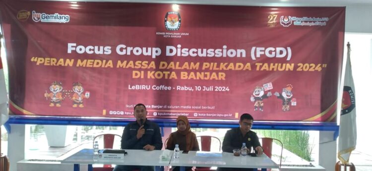 KPU Kota Banjar Menggelar Acara Diskusi Bersama Media Massa Bertajuk “ Peran Media Massa Dalam Pilkada Serentak Tahun 2024 “