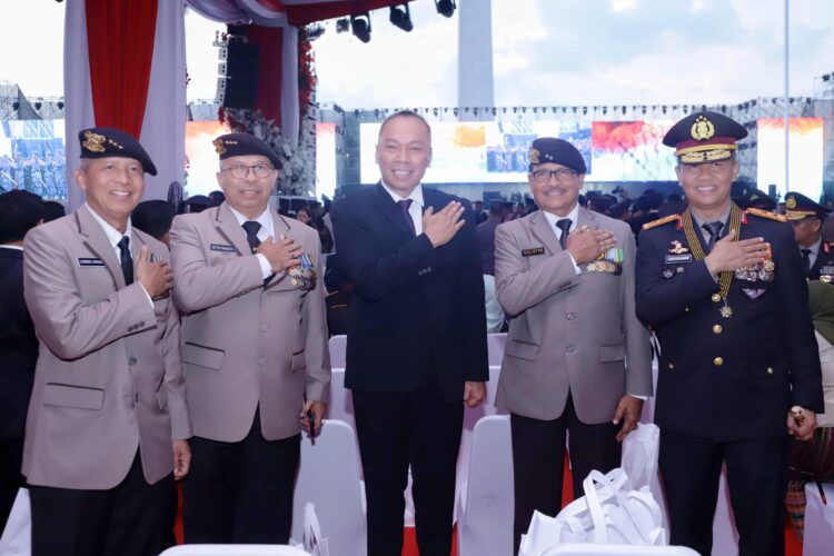 Hadiri Puncak HUT Bhayangkara ke-78 di Monas, Rivan A. Purwantono Apresiasi Transformasi dan Inovasi Polri