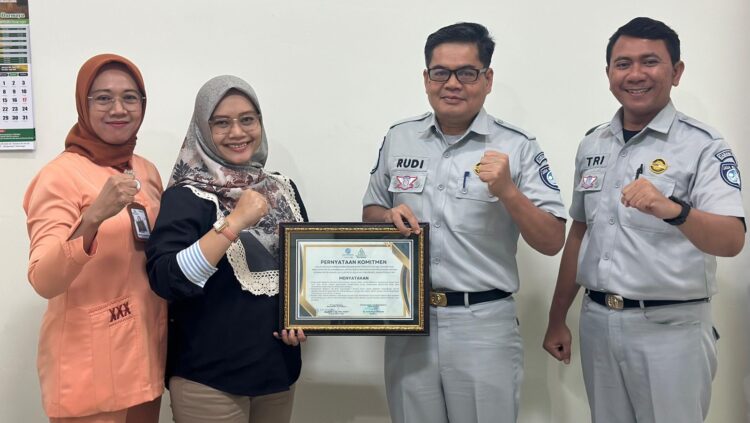 Sepakat Dukung Peningkatan PAD dan Maksimalkan Pelayanan Korban Laka Lantas, JR dan RSU Darmayu Ponorogo Tandatangani Komitmen Bersama