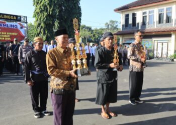 Polres Purbalingga Gelar Apel Kasat Kamling dan Penyerahan Penghargaan Lomba Satkamling