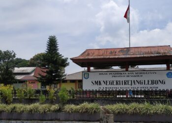 SMK Negeri 1 Rejang Lebong, Provoinsi Bengkulu, Menerima Dana BOS Thn 2022-2023 Rp.3,7 Miliar lebih, Pengelolaan nya Diduga Ada Korupsi