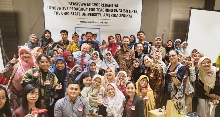 Guru SD Karangsalam Terima Beasiswa Microcredential The Ohio State University