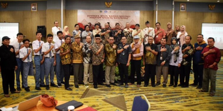 Sekda Banyumas Buka Seminar Hasil Kajian Koleksi Museum Wayang Banyumas