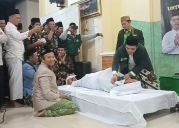 Regenerasi Petugas Pemulasaran Jenazah, LD MWC NU dan Rijalul Ansor PAC Gumelar Gelar Pelatihan