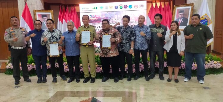 Pemkot Jakarta Utara Lakukan  Penandatanganan Nota Kesepakatan Bersama Pendataan Antrian Angkutan Petikemas, Pool Kontainer dan Transportasi Dari dan Ke Pelabuhan