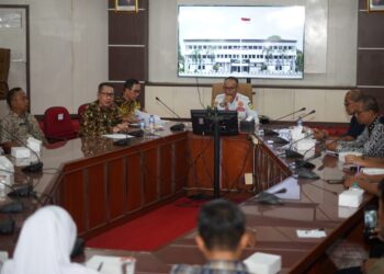 Pj. Bupati Subang,  Memimpin Rapat Persiapan Gerakan Pembagian Bendera Merah Putih
