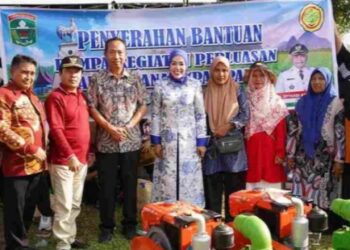 Bupati Solok Hadiri Penutupan Kompetisi Tani se-Kecamatan X Koto Singkarak