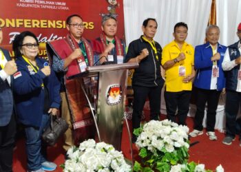 JTP Dens Optimis Menang di Pilakada Taput 2024, Didukung Koalisi Partai dan Masyarakat