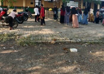 SD Negeri Sumber Sari 03 Kecamatan Pebanyuaran Kabupaten Bekasi, Minim Sarpras Sekolah