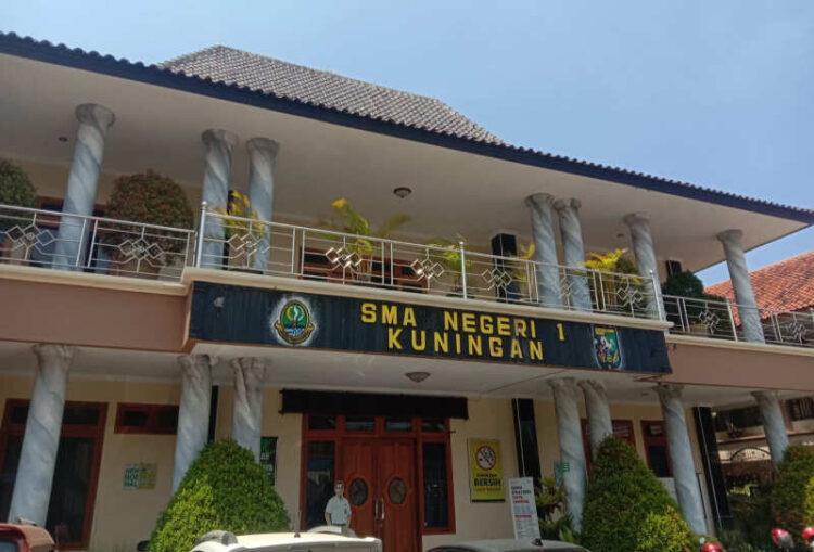 Rp.3,4 Miliar lebih Dana BOS Thn 2022-203 Diterima SMA Negeri 1 Kuningan, Diduga Jadi Ajang Korupsi