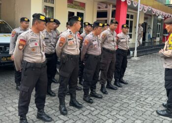 Polda Jateng Hadirkan Rasa Aman; Sterilisasi Kantor Bawaslu Demi Pilkada Yang Damai