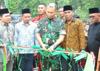 “Danrem 031/WB Resmikan Jembatan “Perintis Kartika”: Menghubungkan Dua Desa dan Membuka Akses”