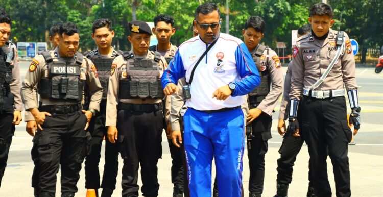 Dorong Keselamatan Berkendara, Polres Gresik Gelar Pelatihan Safety Riding Bersama MPM Honda Jatim