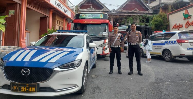 Pengamanan dan Pengawalan Ketat Kontingen PON XXI Aceh-Sumut 2024 di Kabupaten Samosir