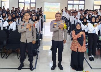 Melalui Penyuluhan, Satbinmas Polres Purbalingga Bangun Kararkter Mahasiswa Baru