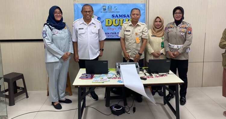 Jasa Raharja bersama Tim Samsat Surabaya Utara Hadir Berikan Layanan Samsat Keliling di RSUD M Soewandhi