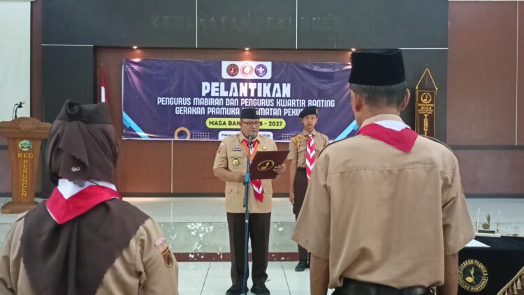 Ketua Kwarcab Banyumas Lantik Pengurus Kwarran Pekuncen
