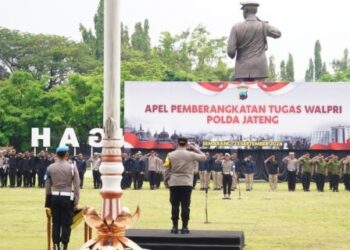 Lepas Keberangkatan Personil Walpri Pilkada 2024, Waka Polda Jateng Berpesan Tetap Jaga Netralitas dan Profesionalitas