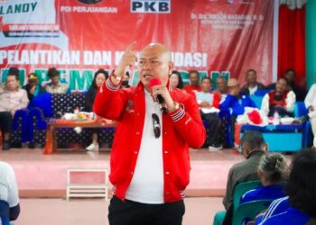 Nikson Nababan; Pembangunan di Taput Harus Dilanjutkan Satika dan Sarlandy Hutabarat